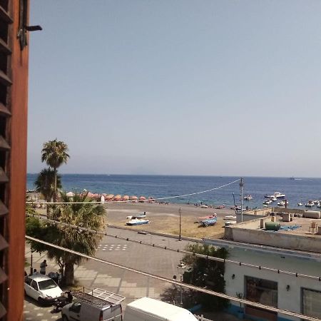 Case Nta Praya Canneto  Exterior photo